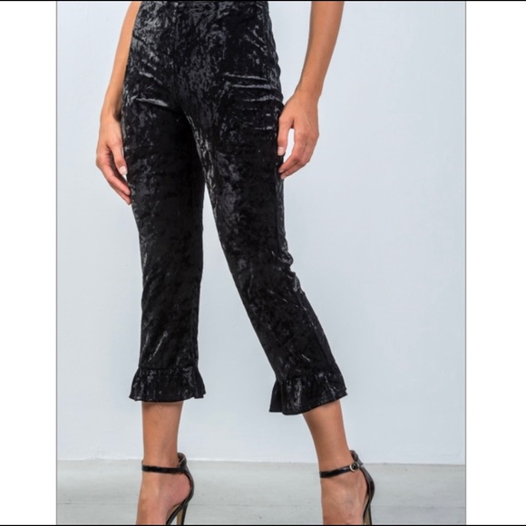 Black Velvet Crop Pants - Picture 4 of 7